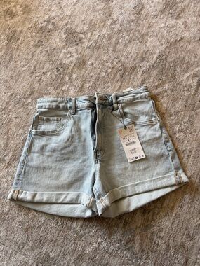 Zara Light Blue High-Rise Mom Jeans Shorts size 38